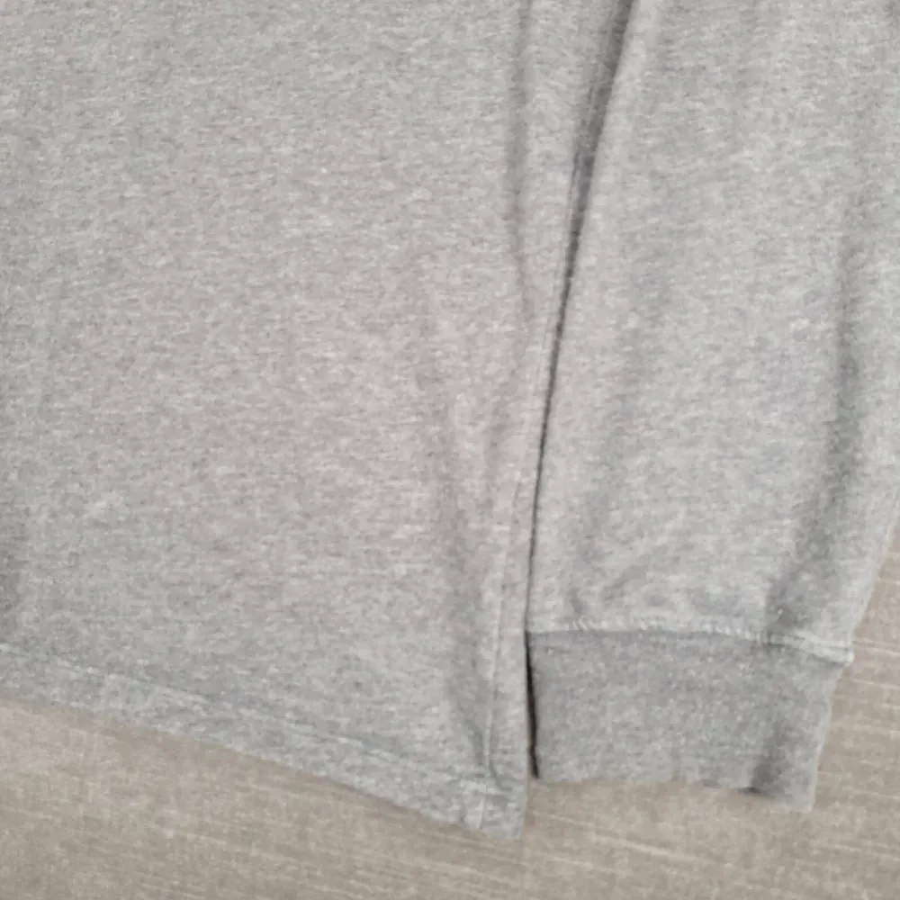 Nike West Virginia Mountaineers Dri-Fit Long Sleeve Athletic‎ T-Shirt Gray L
